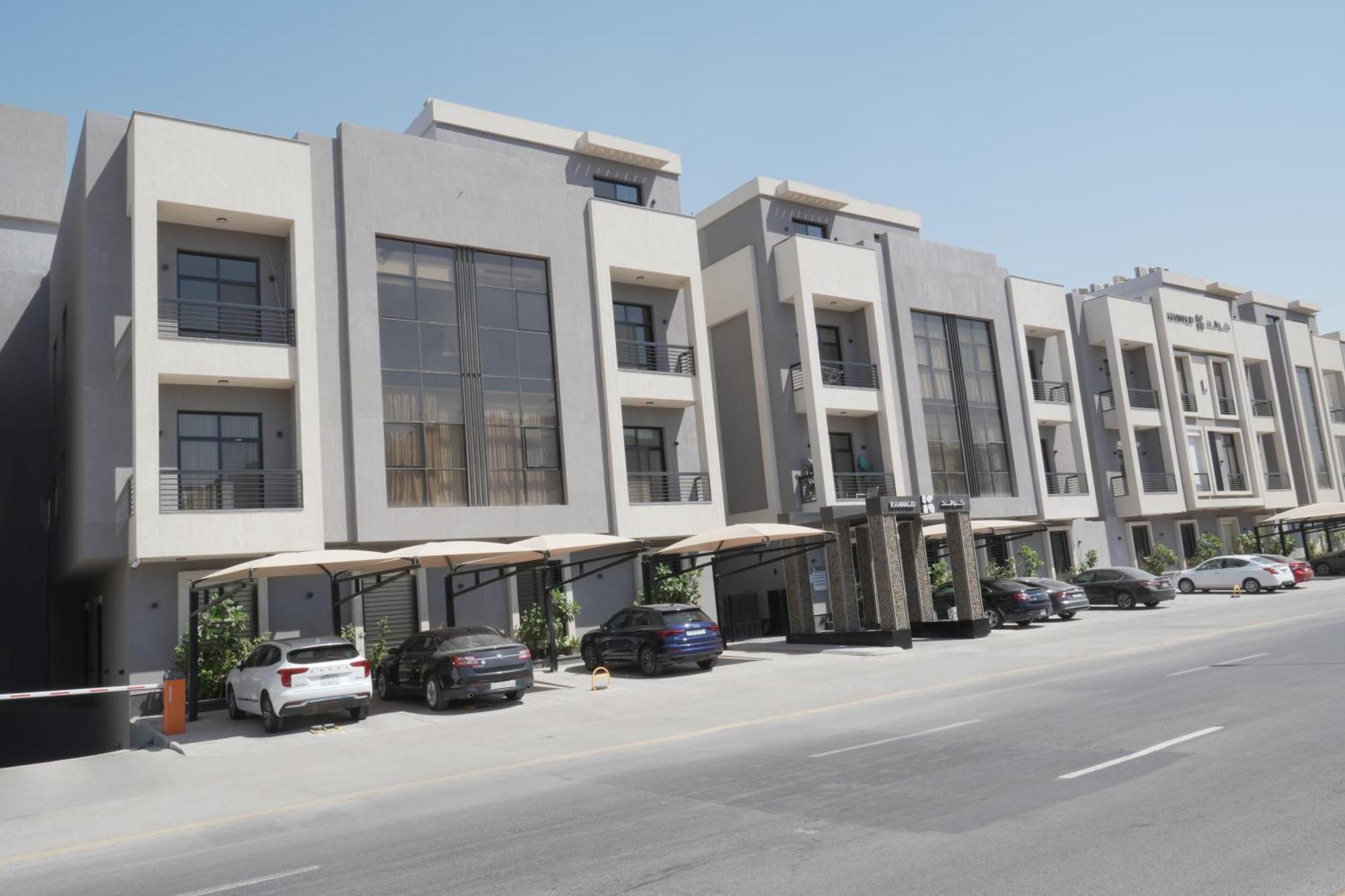 Cozy, Modern, Furniture Apartment Riyadh