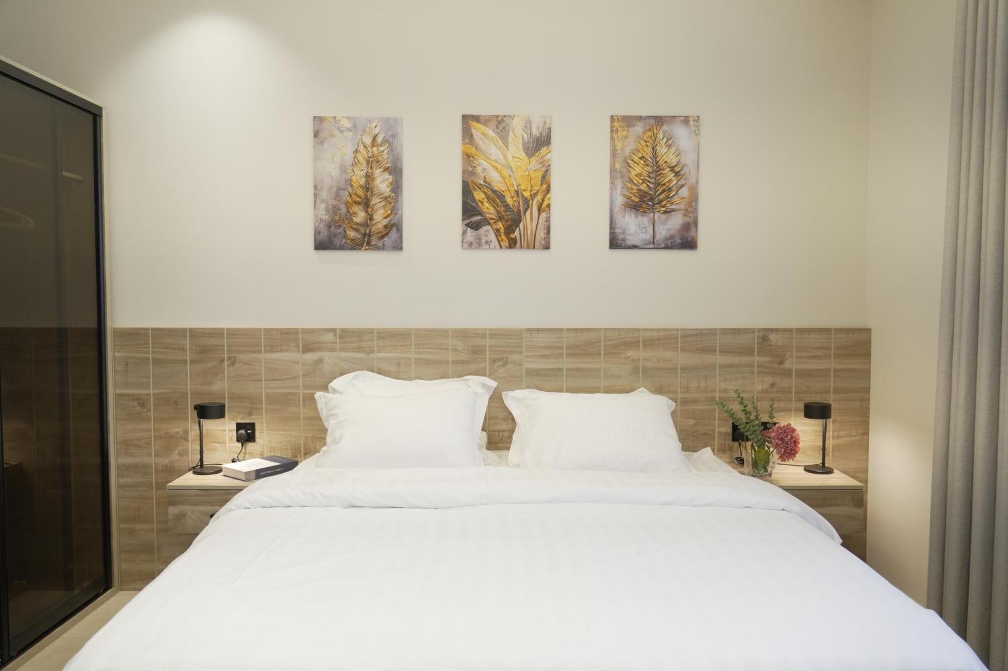 Cozy, Modern, Furniture Apartment Riyadh