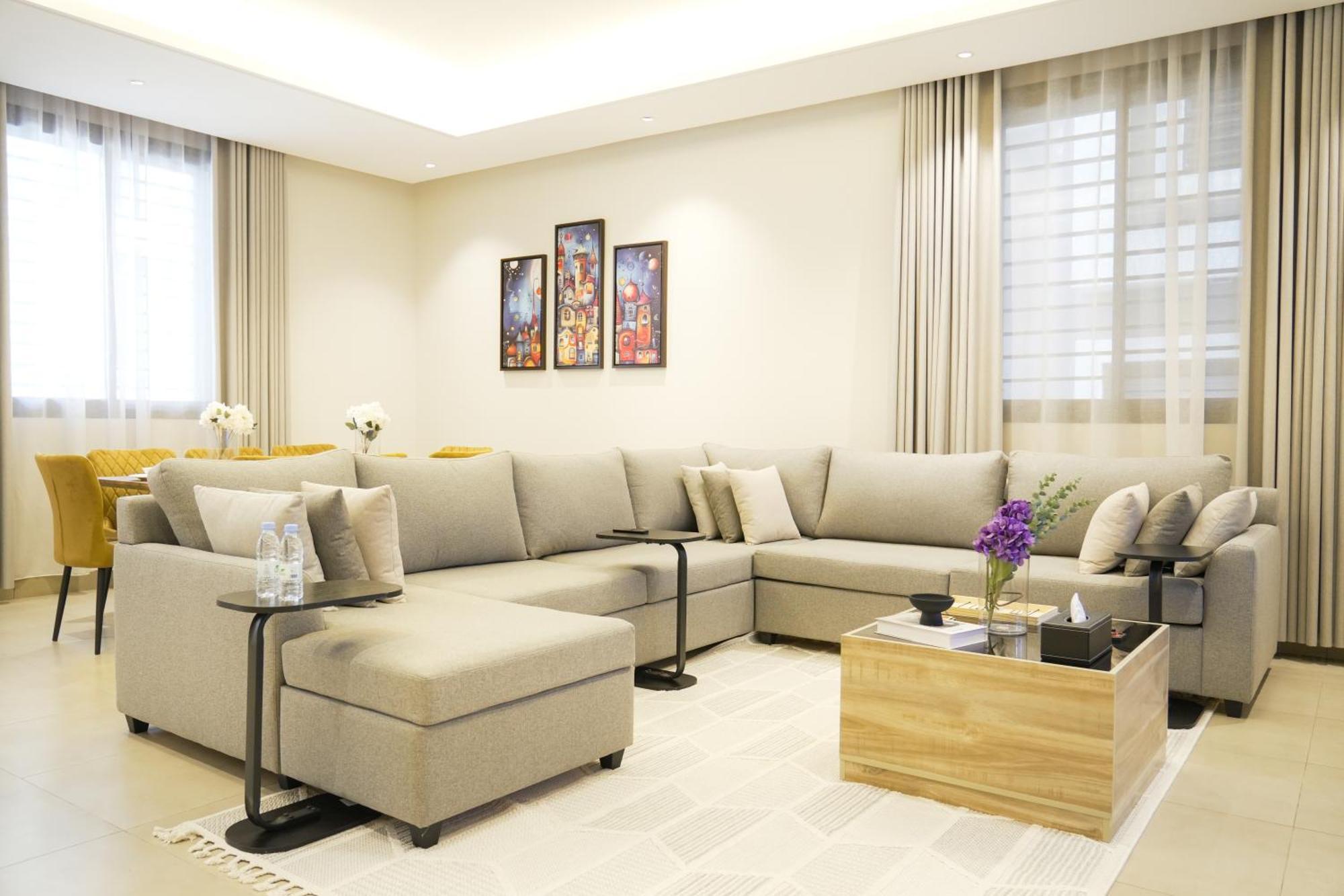 Cozy, Modern, Furniture Apartment *